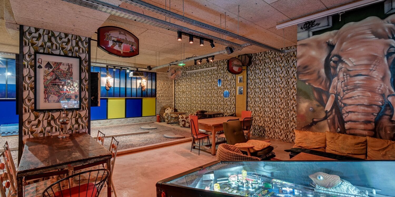 Take It Serious - Ville Land - Notre Spécialité Estivale - Jeu De Fête Pour Vos Vacances - Avec 72 Catégories D'été Amusantes - Amusant Pour Les Adolescents Et Les Adultes